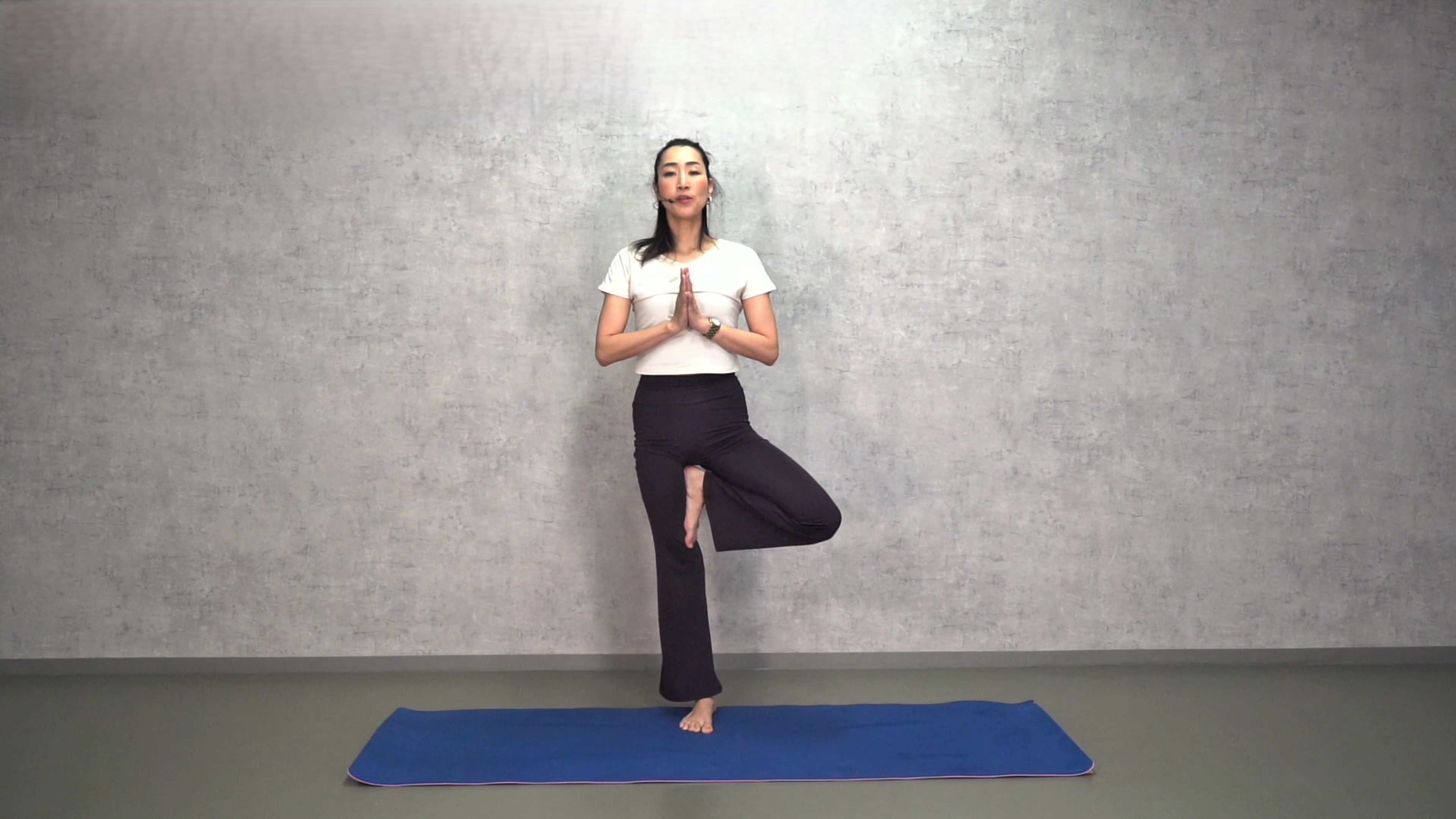 短編ヨガ（座位・立位のポーズ）【10分】